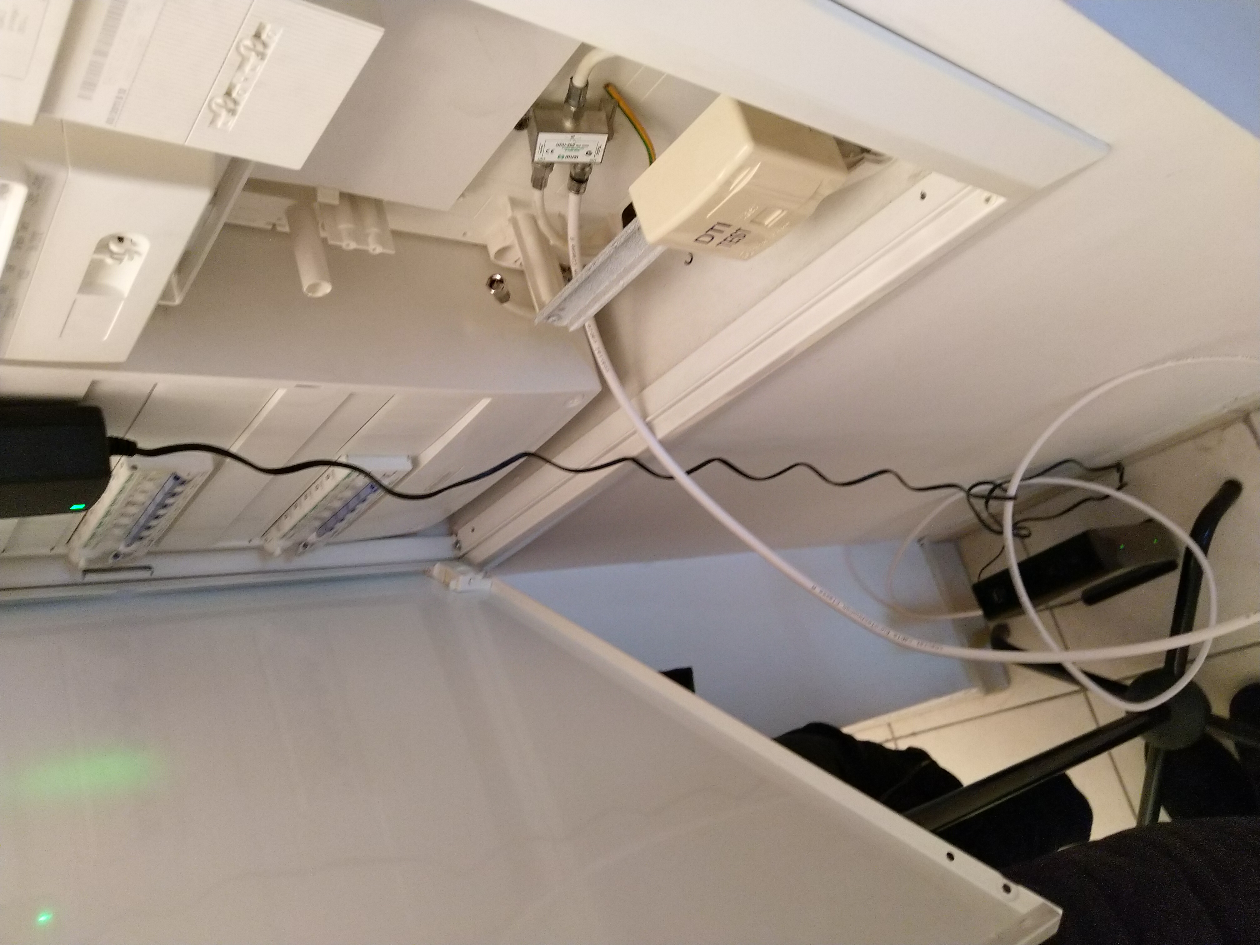Puisje installer la Box THD (coaxial) directement... La Communauté SFR