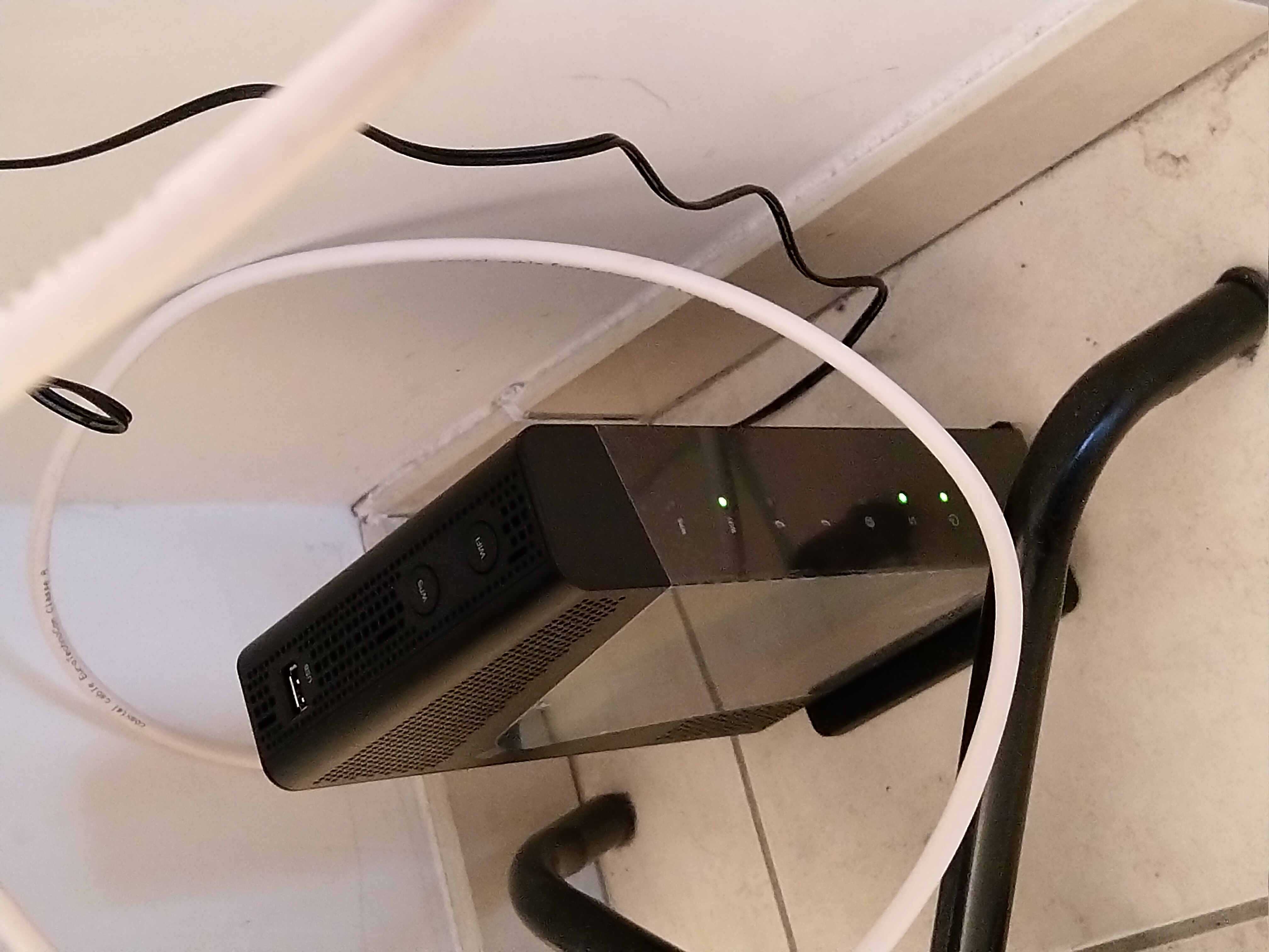 Puisje installer la Box THD (coaxial) directement... La Communauté SFR