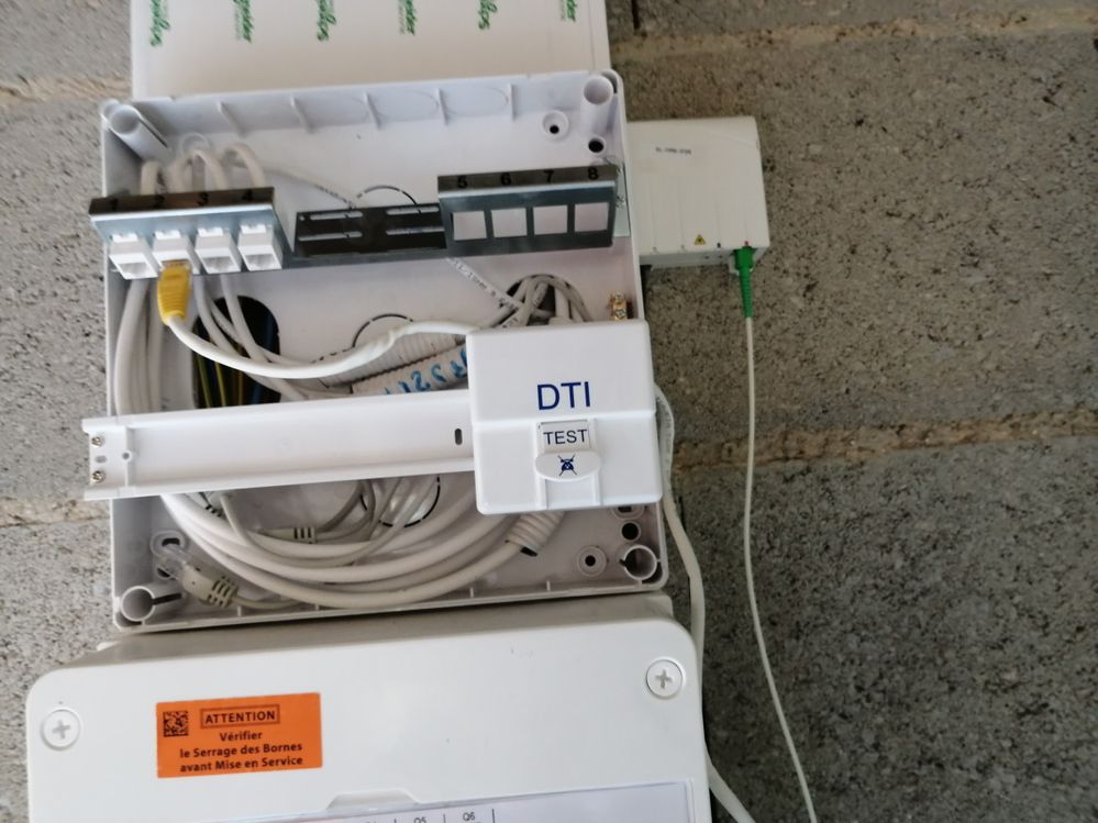 câble ethernet départ / arrivée