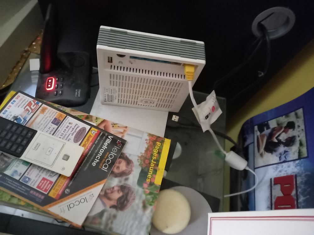 ancienne box tv (salon)