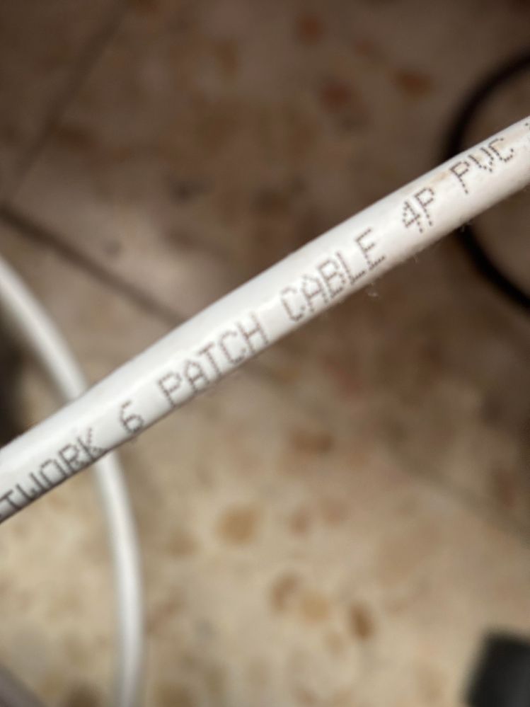 cable ETHERNET puissance 6 ....jpg